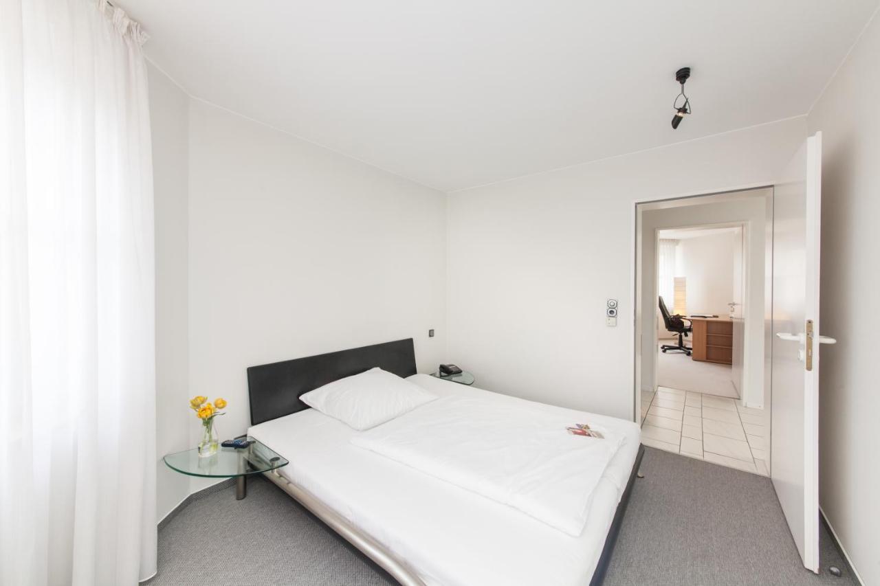 Hotel Strijewski - Apartments Βόλφσμπουργκ Εξωτερικό φωτογραφία